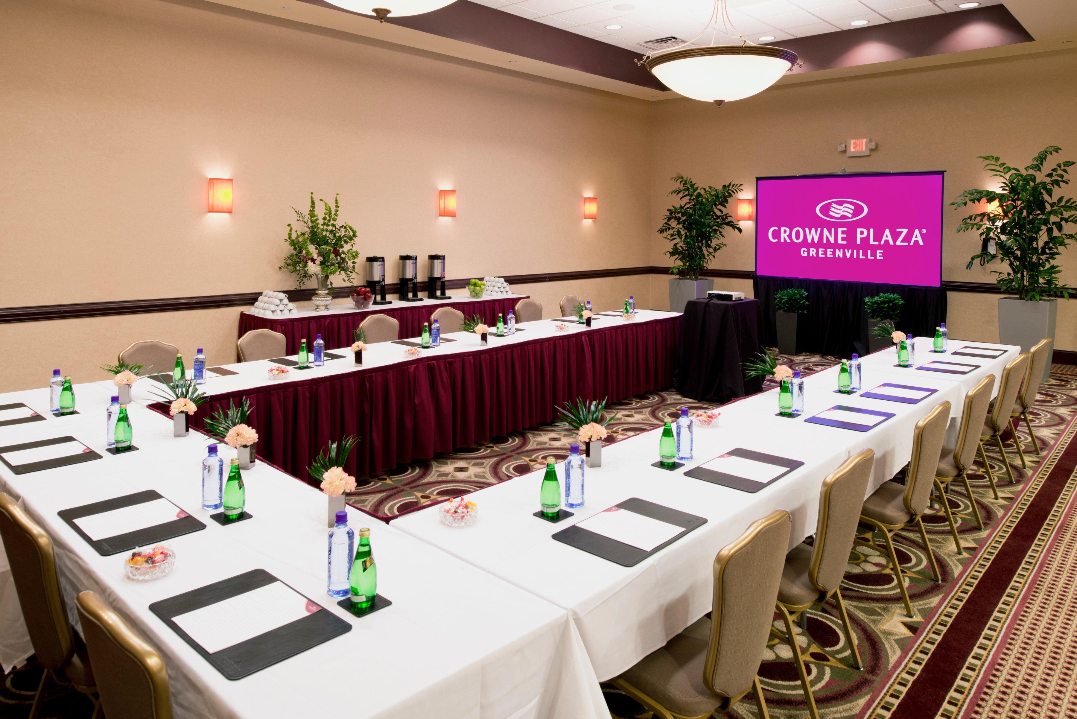 Crowne Plaza Greenville By Ihg Экстерьер фото