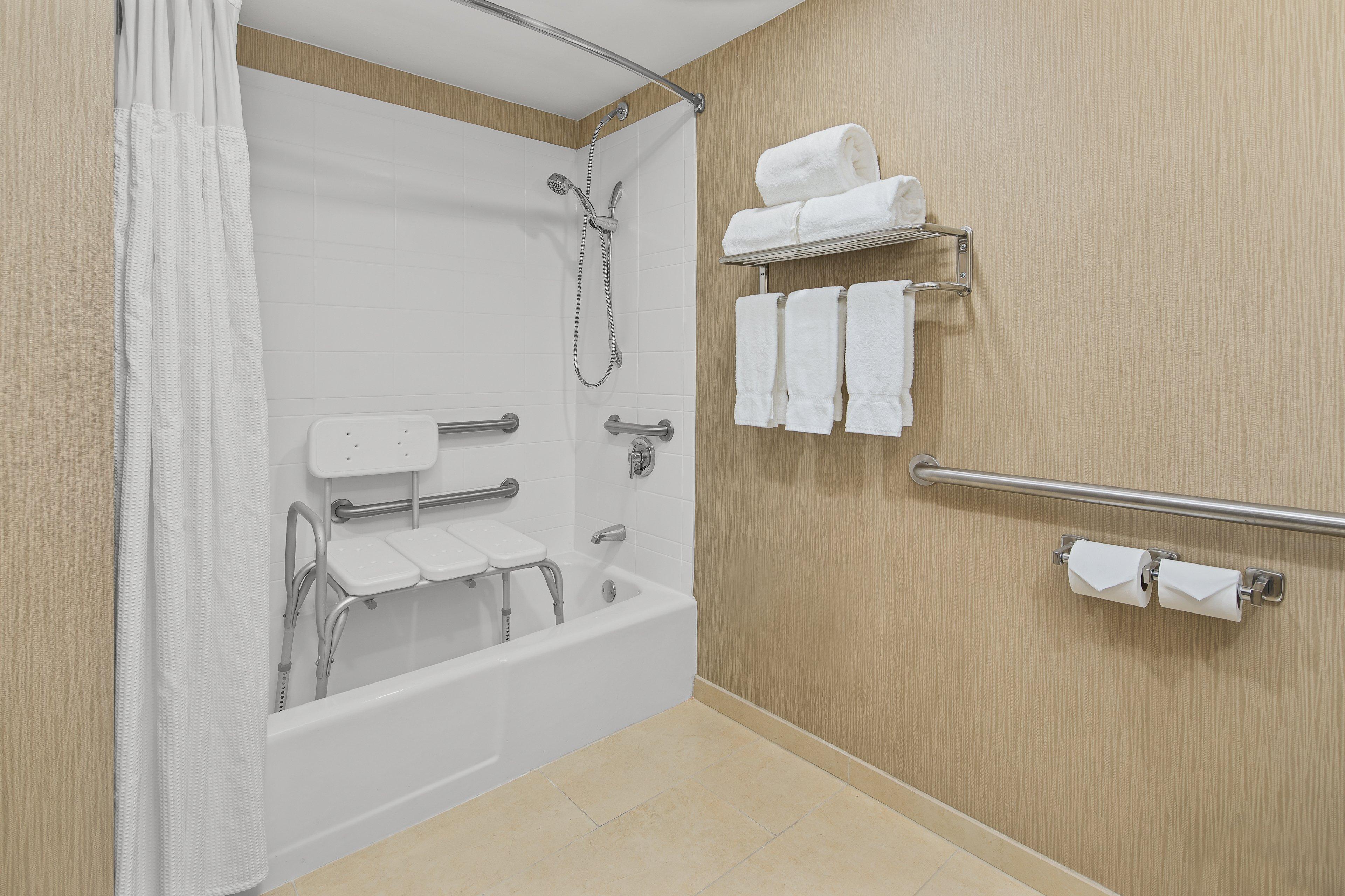 Crowne Plaza Greenville By Ihg Экстерьер фото