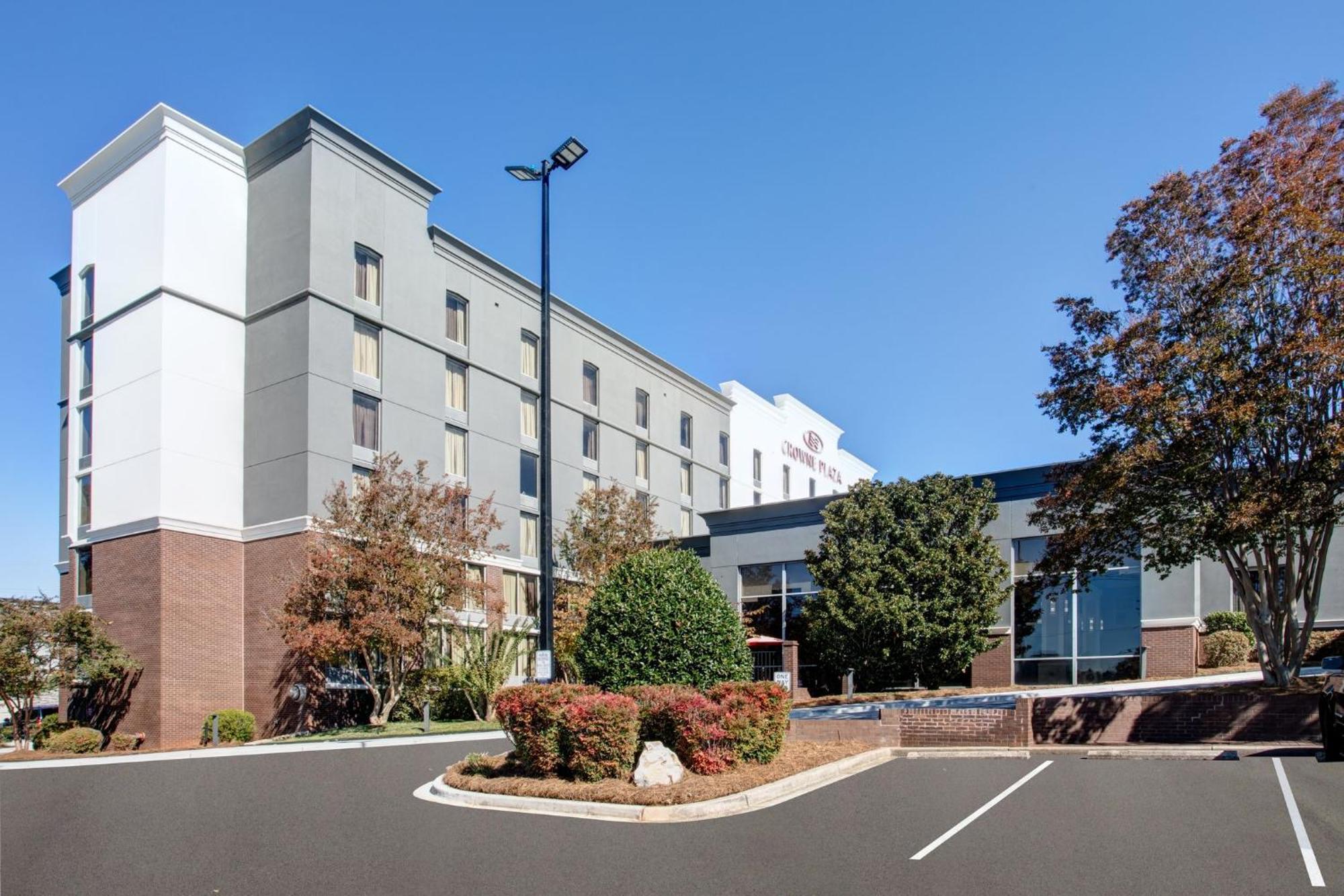 Crowne Plaza Greenville By Ihg Экстерьер фото